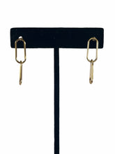 Load image into Gallery viewer, Paperclip Earrings
